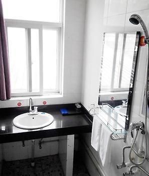 Luoyang Lerujia Hotel ภายนอก รูปภาพ